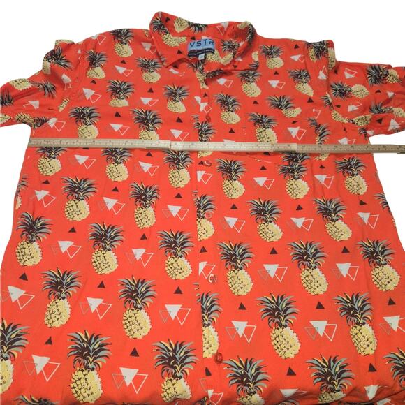 VSTR Mens Large Button Up Hawaiian Shirt Pineapples Lightweight Beach Vacation‎ - Picture 8 of 10
